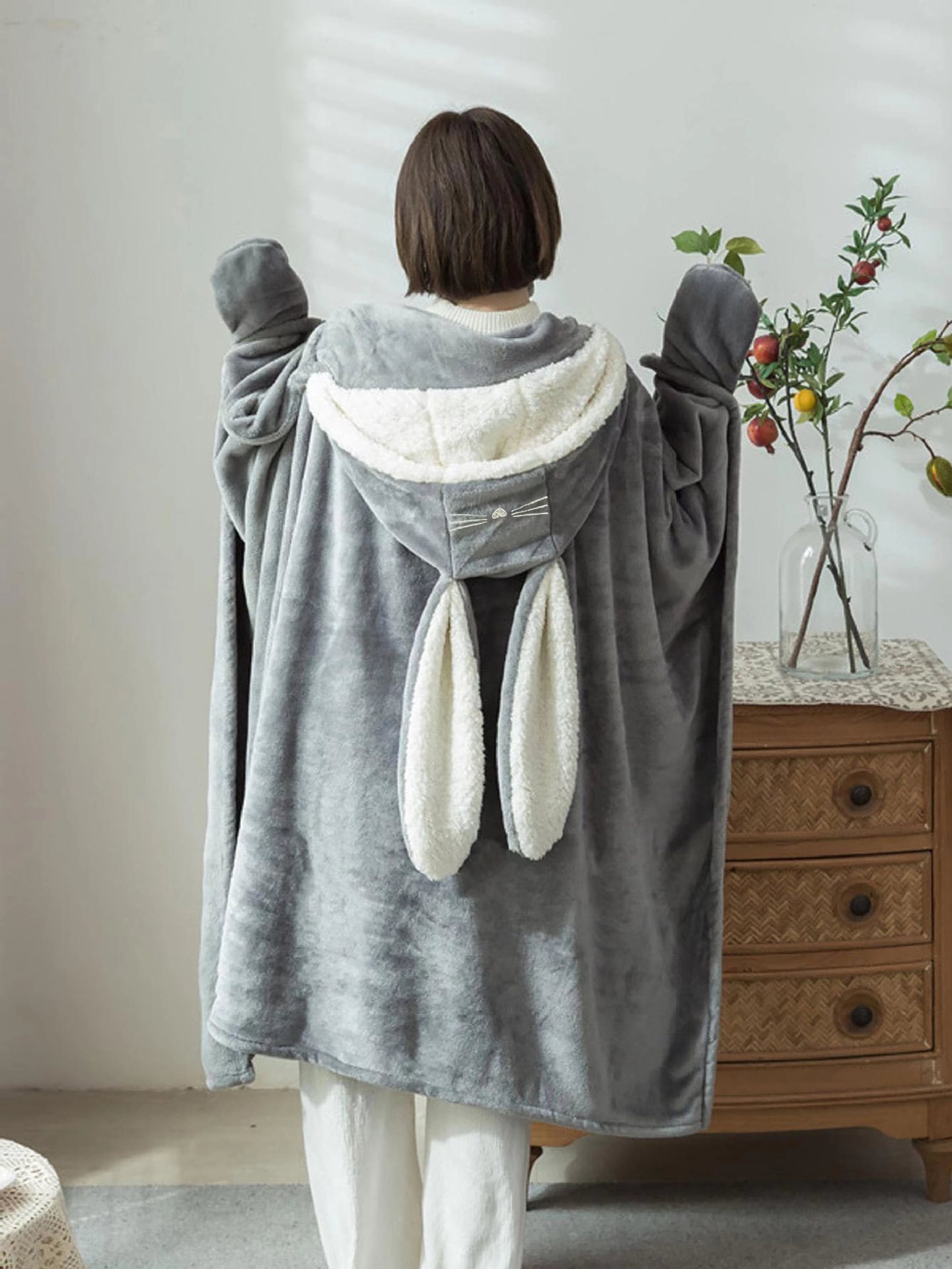 Korean Version Rabbit Ear Cloak,Lambswool Air Conditioning Blanket,Nap Sofa Blanket,Home Lazy Hooded Shawl Blanket