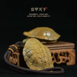木质工艺品;挂饰挂件;钥匙扣