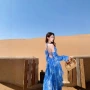 印花挂脖显瘦蓝玫瑰连衣裙