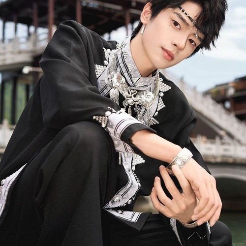Ethnic Minority Travel Photography Dance Yunnan Miao Hani Zhuang Men's Clothing Performance Tujia New Style Clothing