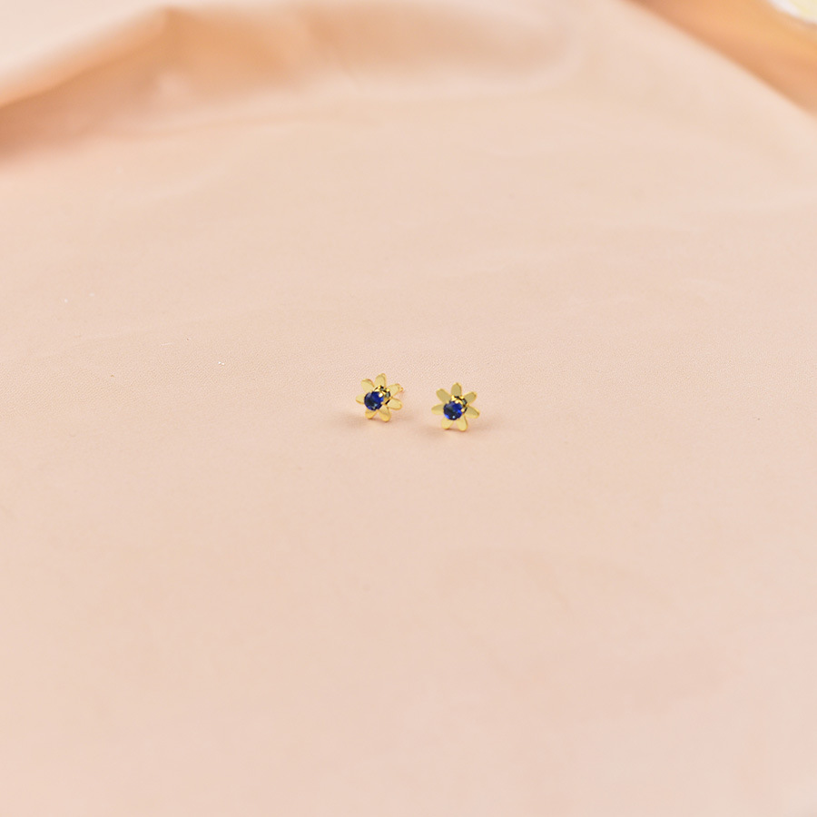 Pendientes de botón de circonita cúbica y perla, delicados y versátiles para el trabajo, los desplazamientos y el uso diario. Hipoalergénicos, resistentes al deslustre y duraderos._voghion.com