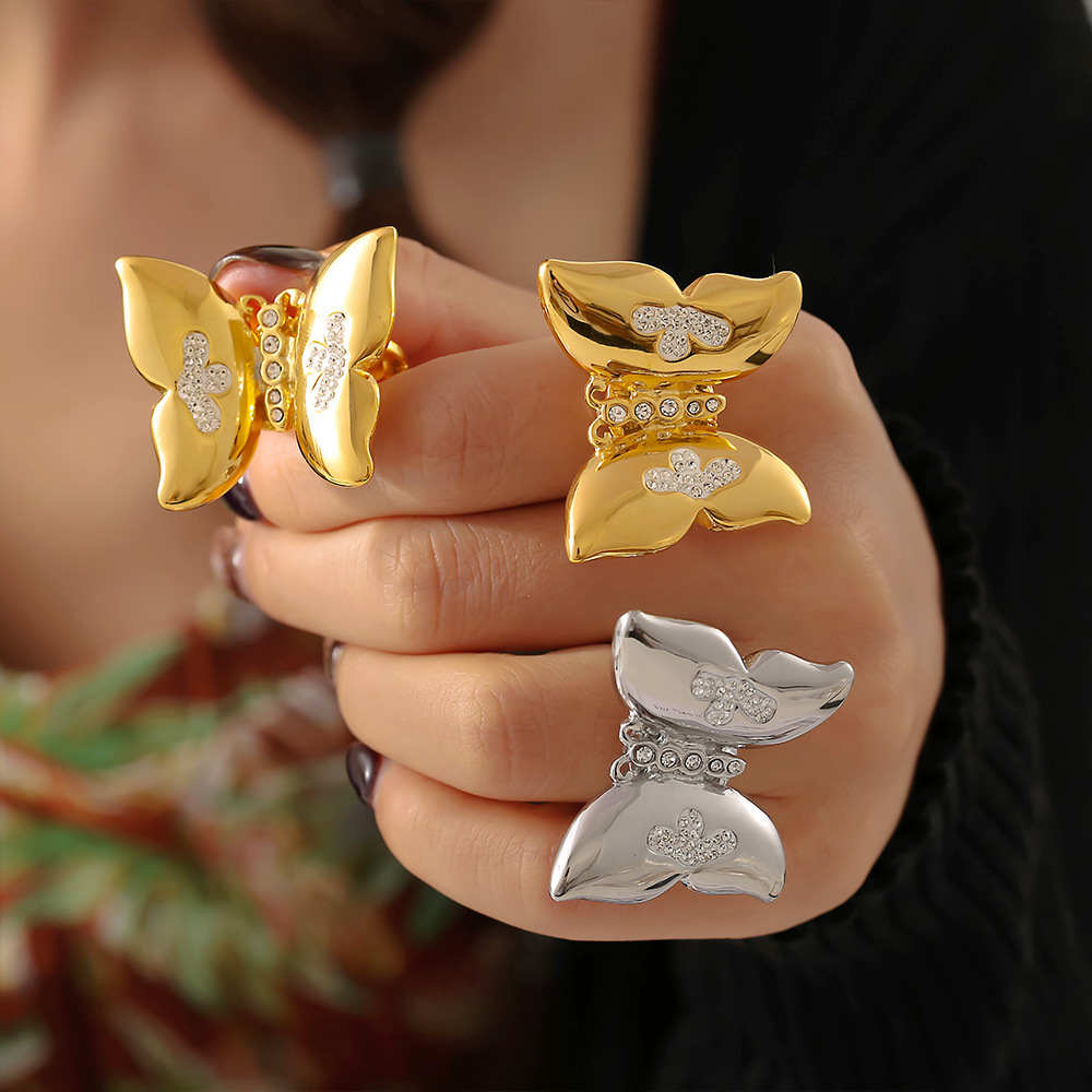 Creative Personality Exaggerated Butterfly Inlaid Diamond Ring Stainless Steel PVD Vacuum High-end Design Jewelry_voghion.com