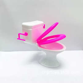 环保料玫红间白色女孩过家家娃娃玩具浴室马桶配件娃娃屋场景摆设