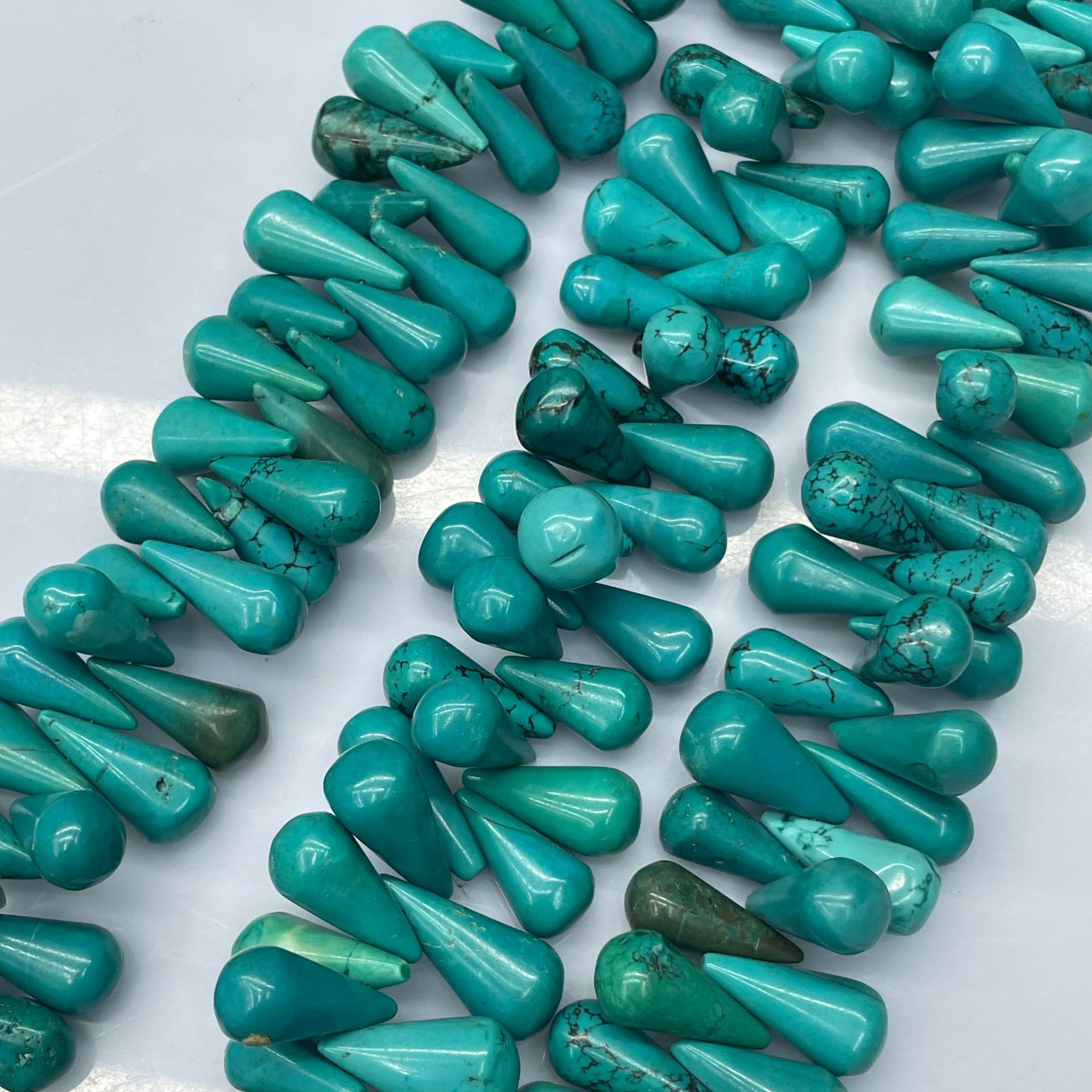 turquoise pendant drop-shaped