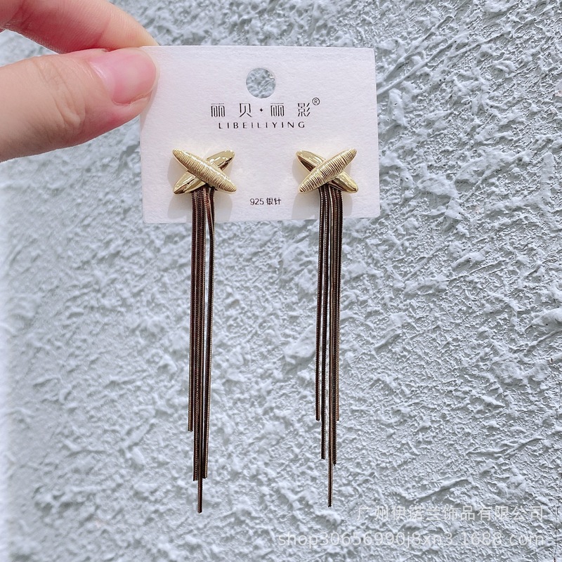 丽银/丽贝丽影2025梯形锆石法式高贵水晶锆石耳钉耳环耳饰首饰品|undefined