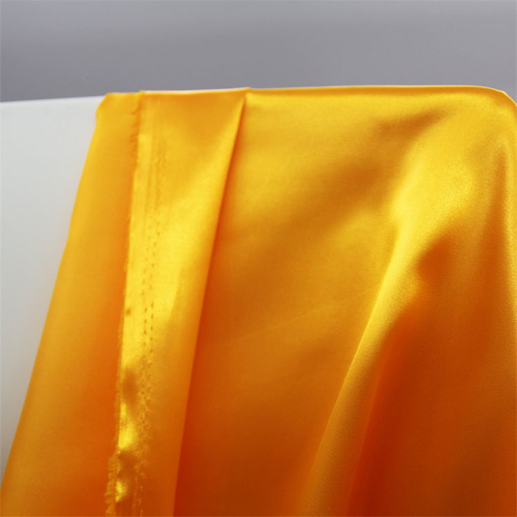 Tejido de poliéster de 90 - 95 gsm Tejido estriado de poliéster 100% para decoración doméstica, boda y DIY