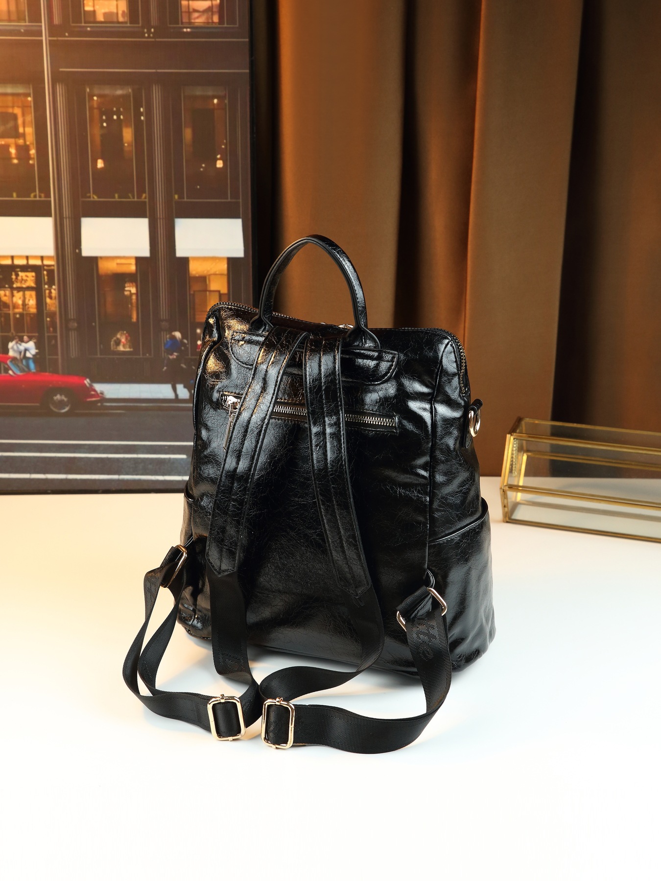Women's Sequined Casual Backpack Soft Leather Anti-theft Daypack_voghion.com