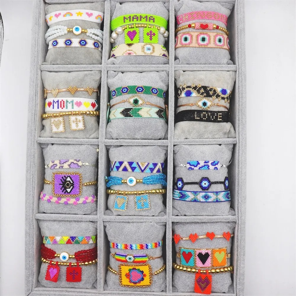 22g Weight Bracelets Classification Sweet Heart Shape Eye Glass Wholesale Beaded Bracelets