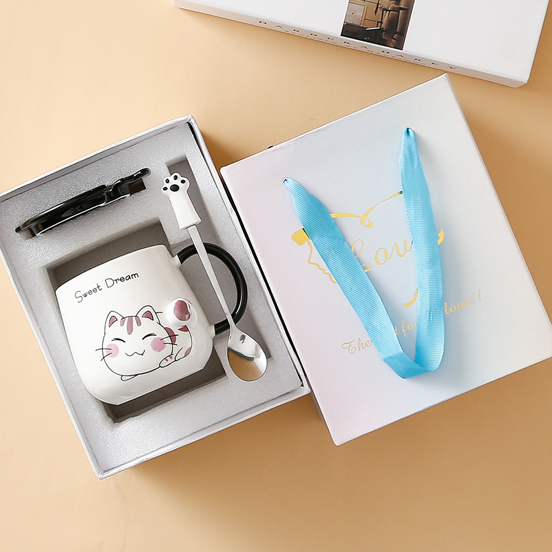 Taza de gato Mark con tapa Cuchara Taza de agua de cerámica Taza de pareja de dibujos animados de cerámica para hombres y mujeres Taza de desayuno de café de oficina