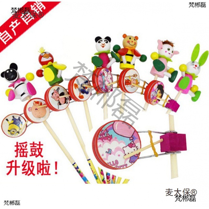 Wooden Puppet with Hand-Cranked Drum for Temple Festival, Small Toy for Stall Selling, Children's Fun Wooden Puppet with Hand-Cranked Drum