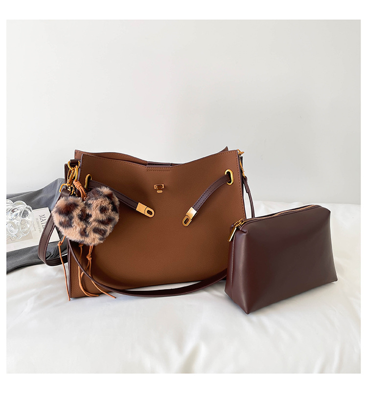 Vintage schoudertas voor dames met grote capaciteit_voghion.com