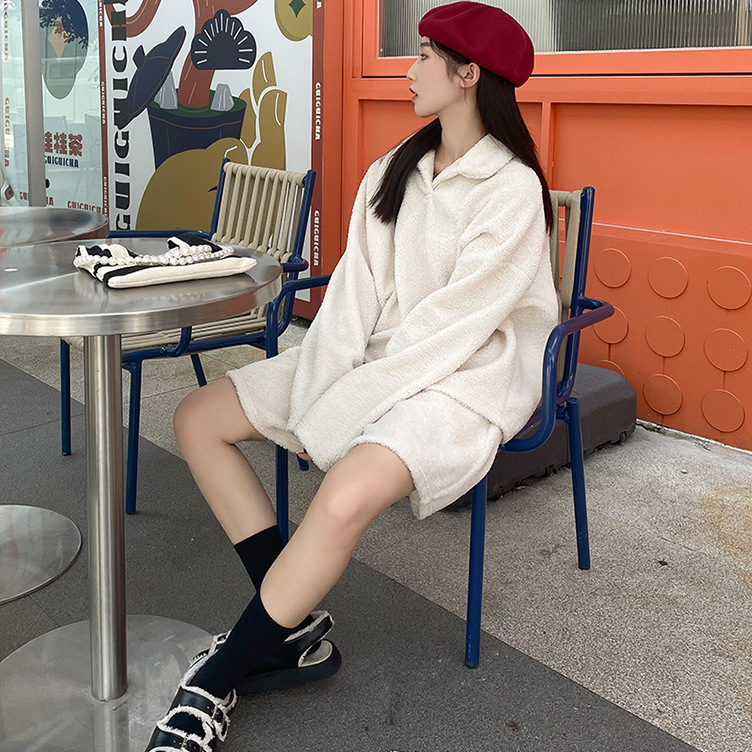 【Clearance Bargain】Teddy Fleece Sweatshirt + Shorts Set, Japanese and Korean Style, Sweet and Cute, Fleece-Lined Casual Two-Piece Set