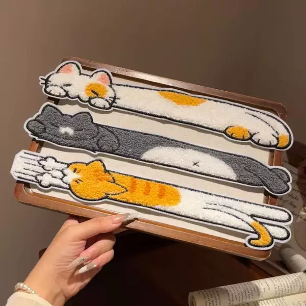 Cute orange cat embroidered hairband with anti-slip feature for washing, to secure bangs, three-spotted cat girl hair accessory