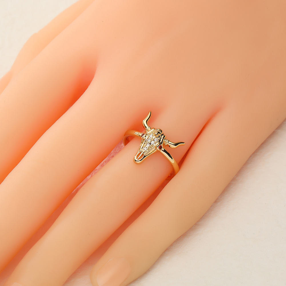 Fashion Bull Head Copper Gold Plated Zircon Open Ring display picture 3