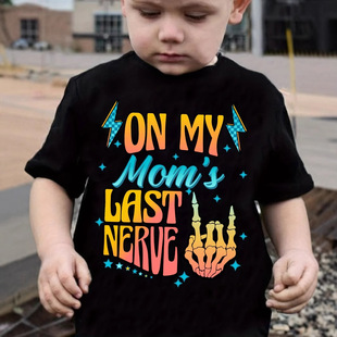 ���uͨ�rƤ�羳�F؛ ON MY MOM'S T��ͯ���e��ɫ����