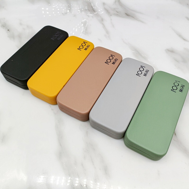 Wholesale New High-End Eyeglass Cases, Pressure-Resistant Glasses Cases, Fresh Style Eyeglass Boxes, Custom-Made Eyeglass Cases Wholesale New High-End Eyeglass Cases, Pressure-Resistant Glasses Cases, Fresh Style Eyeglass Boxes, Custom-Made Eyeglass Cases