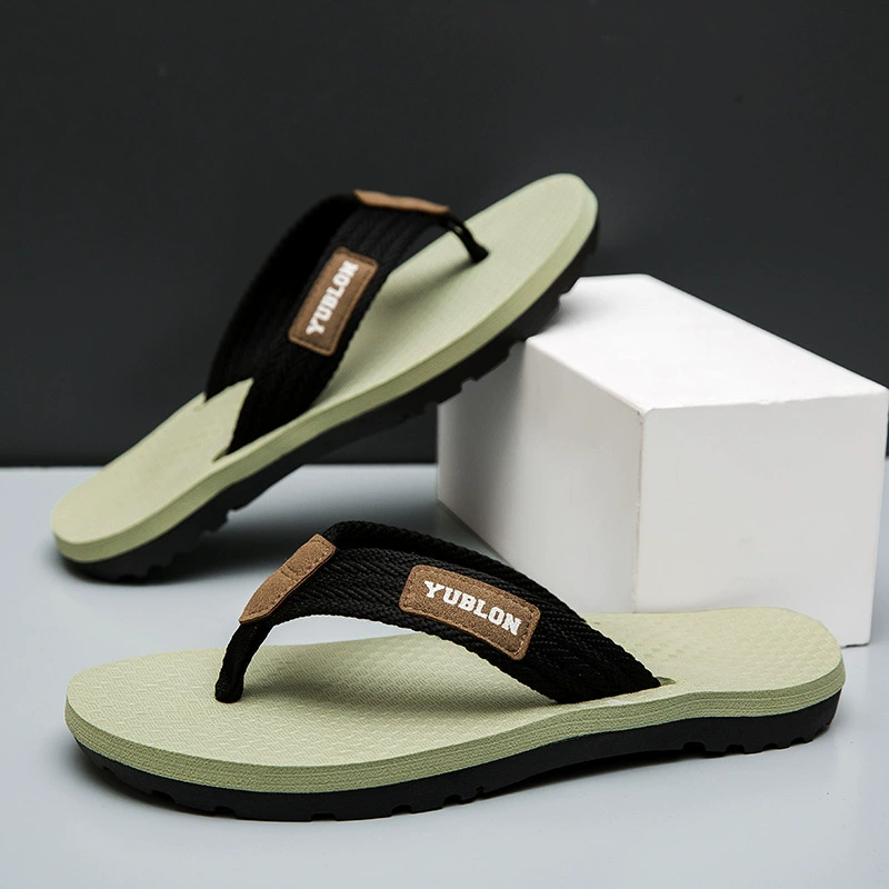 Крутые Slippers, нескользящие модные пляжные шлепанцы, простой и элегантный дизайн