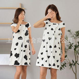 New Heart Cloud Printed Coral Velvet Sleeveless Bath Skirt Sexy Nightgown Soft Wearable Bath Towel Women's Pajamas Mid-Length