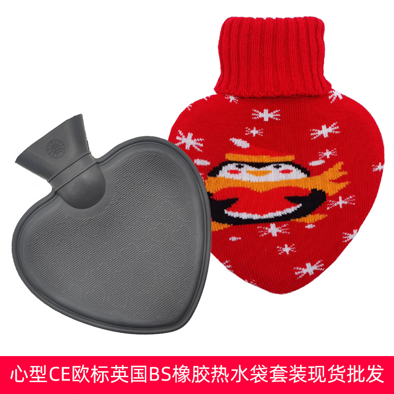 En stock lindo en forma de corazón mano más caliente bolsa de agua portátil creativo llenado de inyección de agua bolsa de agua caliente moda portátil bolso caliente al por mayor