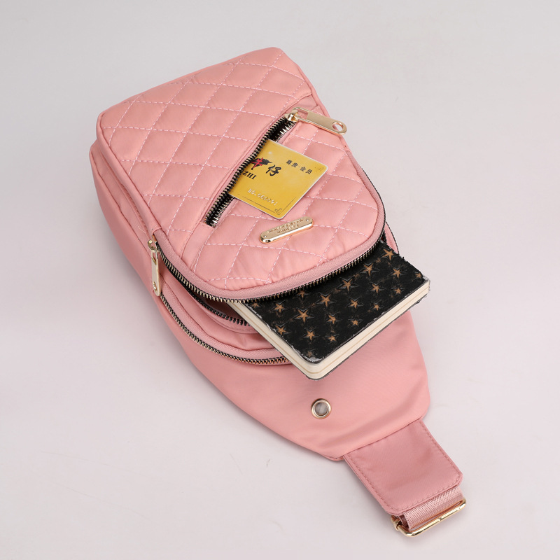 Bolso de las mujeres a principios de otoño estilo coreano súper caliente neto diamante rojo bordado hilo bolsa de pecho bolsa de cintura bolsa de mensajero de hombro multifuncional