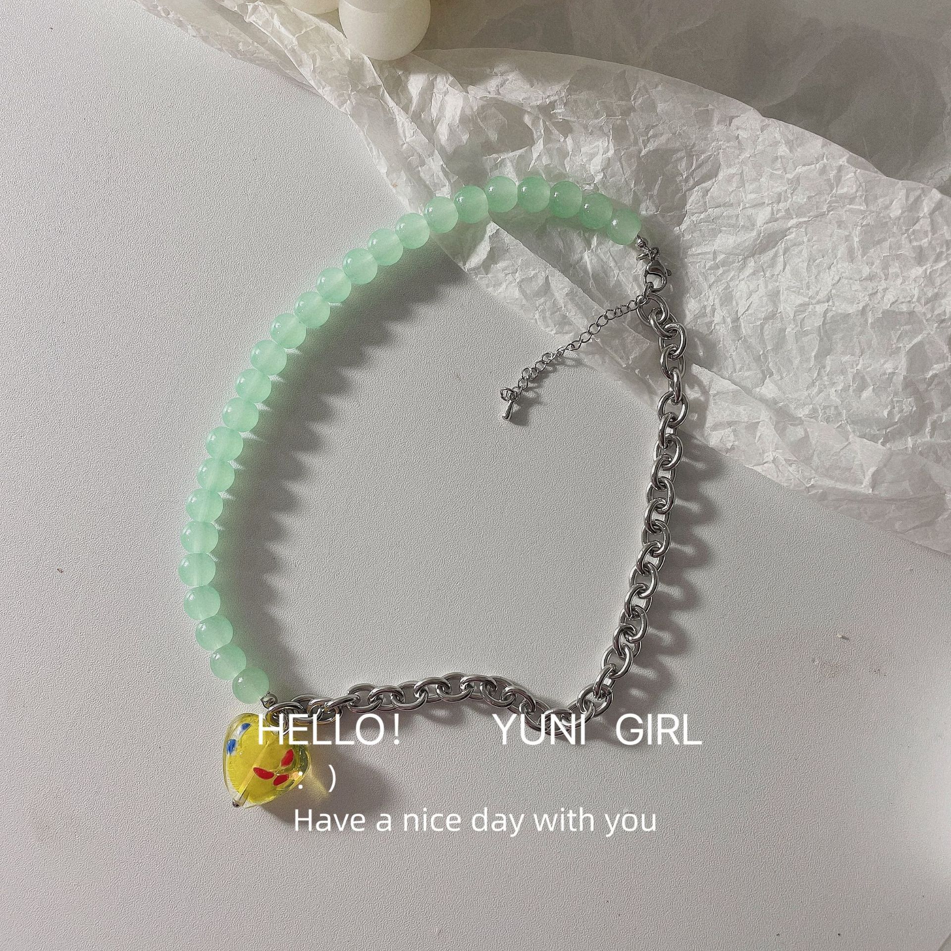 15g Weight Alloy Pendant Material Pendant Necklace Classification Alloy, Plastic Chain Material Beaded Chain, ball chain Chain Type Holiday, Daily Occasion Alloy, Plastic Material Heart Shape Pattern All Seasons Season Women's Gender Plating Design Elegant, Retro Style Elegant Retro Heart Shape Alloy Plastic Beaded Chain Ball Chain Beaded Necklaces Wholesale 23