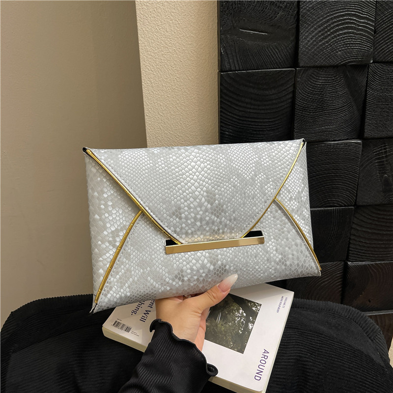 Elegant Evening Clutch Bag For Women Solid Colour Envelope Style_voghion.com