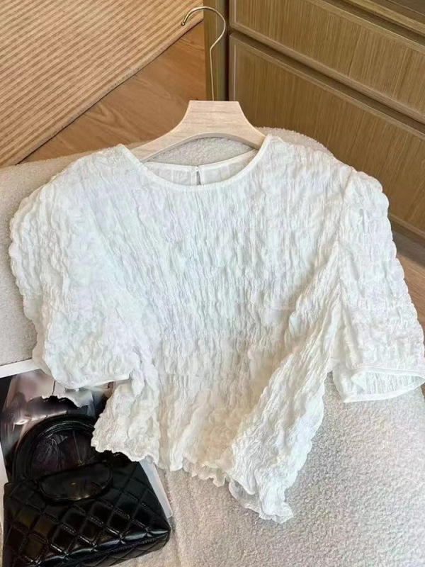 ヨーロッパ半袖シフォンシャツ女性の新しい夏のデザインニッチプリーツショートパフスリーブシフォントップ|undefined
