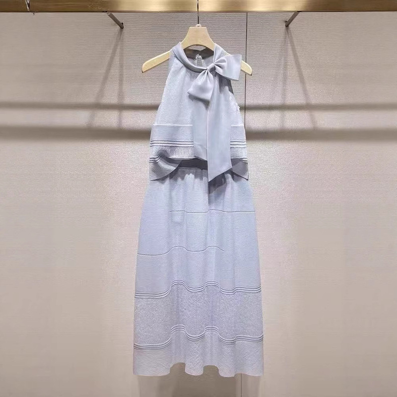 Beautiful Summer Suit 2025 New Bow Halterneck Vest Knitwear Literary High-Waisted Skirt