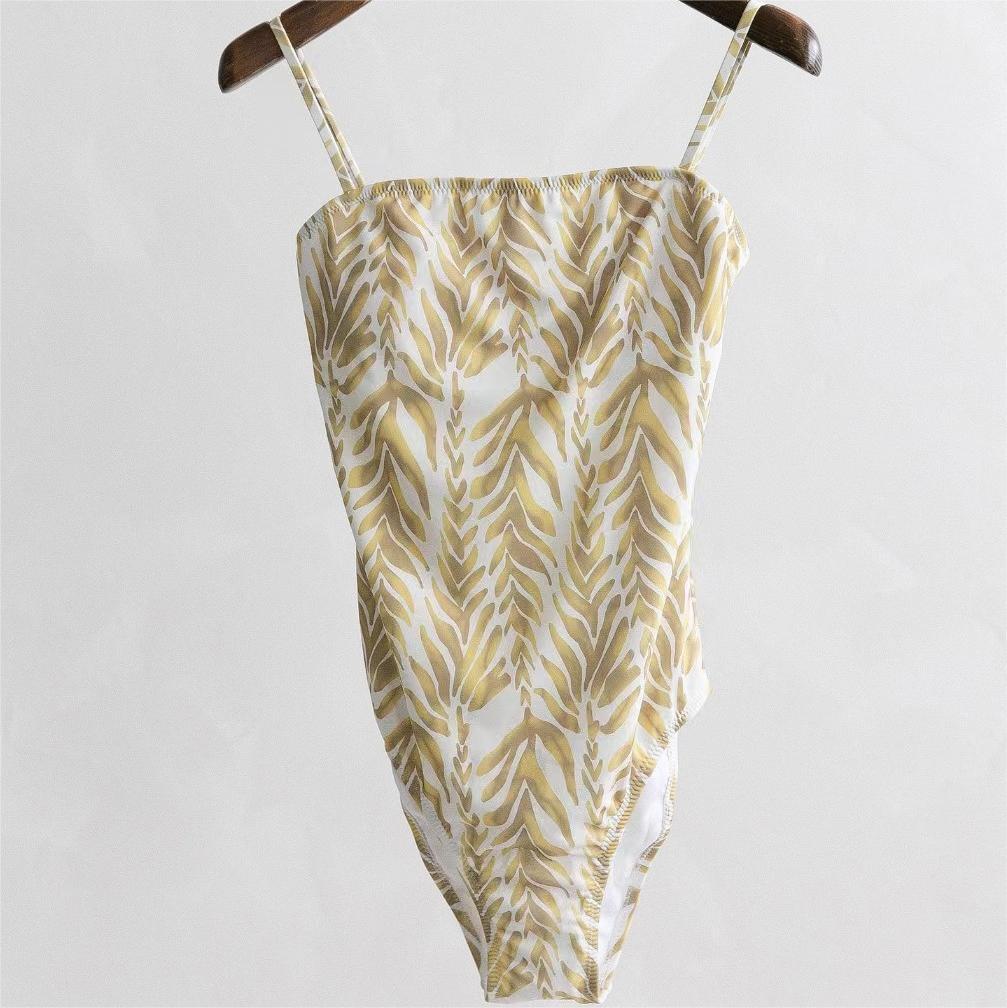 Vintage Swimsuit Image 3