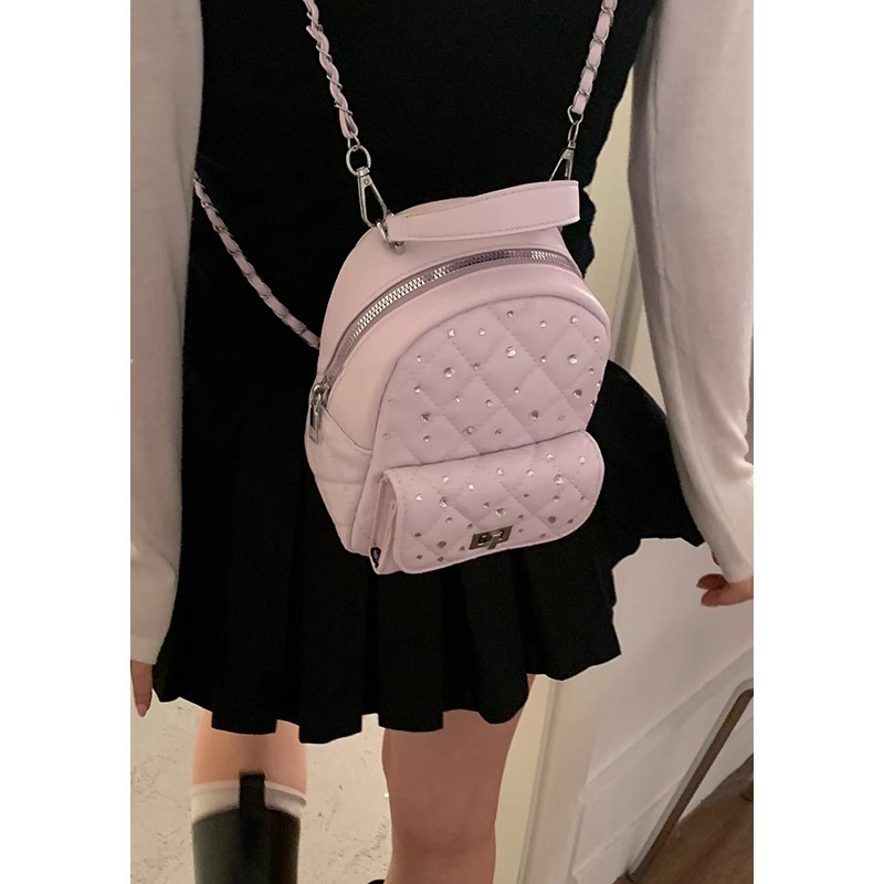 Xiaoxiangfeng バックパック女性の 2025 新しいトレンディなファッション菱形チェーンバッグ多用途旅行小さなバックパック|undefined