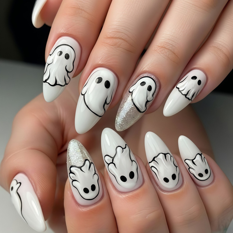 Halloween Simple Ghost-Themed Wearable Fake Nails, Cross-Border Hot-Selling Playful and Cute Nail Art Wholesale Halloween Simple Ghost-Themed Wearable Fake Nails, Cross-Border Hot-Selling Playful and Cute Nail Art Wholesale