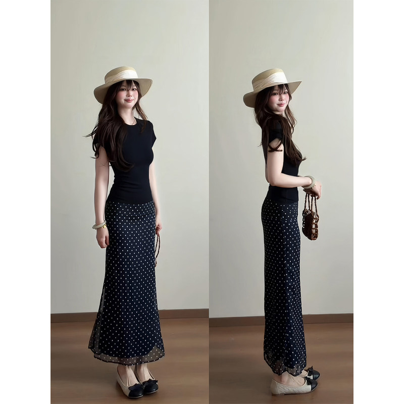 Dark Blue Polka Dot Chiffon Skirt for Women, Perfect for Early Summer, Stunning Korean-Style Two-Piece Set, Long Bodycon Skirt for Summer Dark Blue Polka Dot Chiffon Skirt for Women, Perfect for Early Summer, Stunning Korean-Style Two-Piece Set, Long Bodycon Skirt for Summer