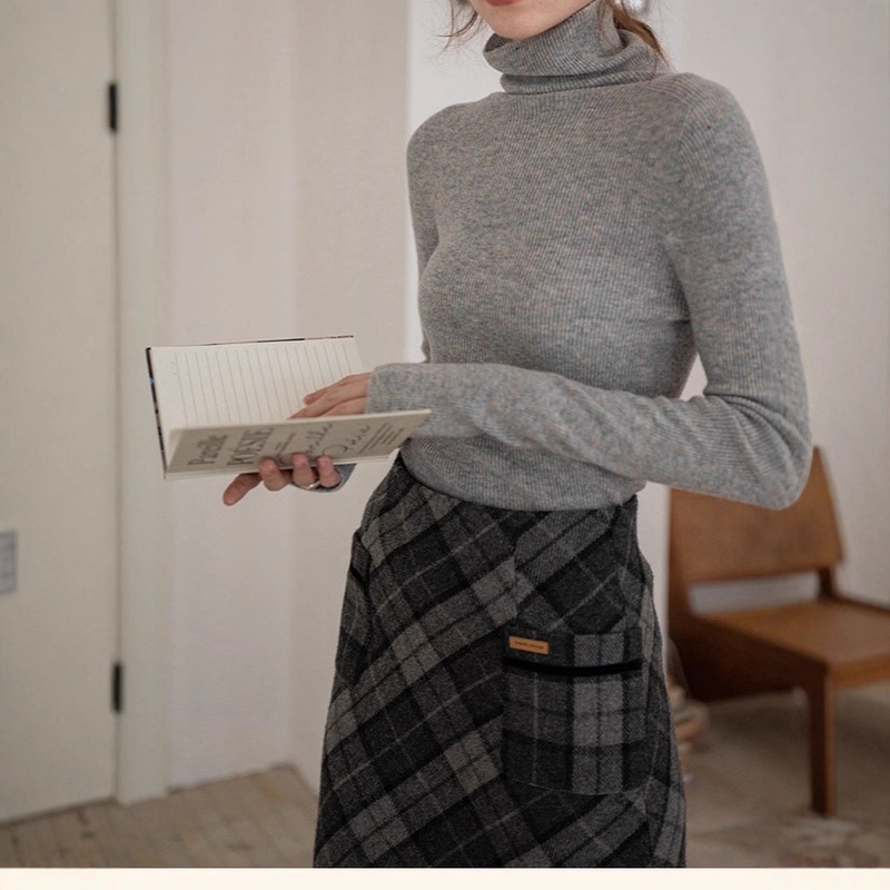 "Soft and Waxy Colorful Dots" 100% Superfine Merino Wool Dazzling Colorful Dots Classic Knitwear Base Knitwear