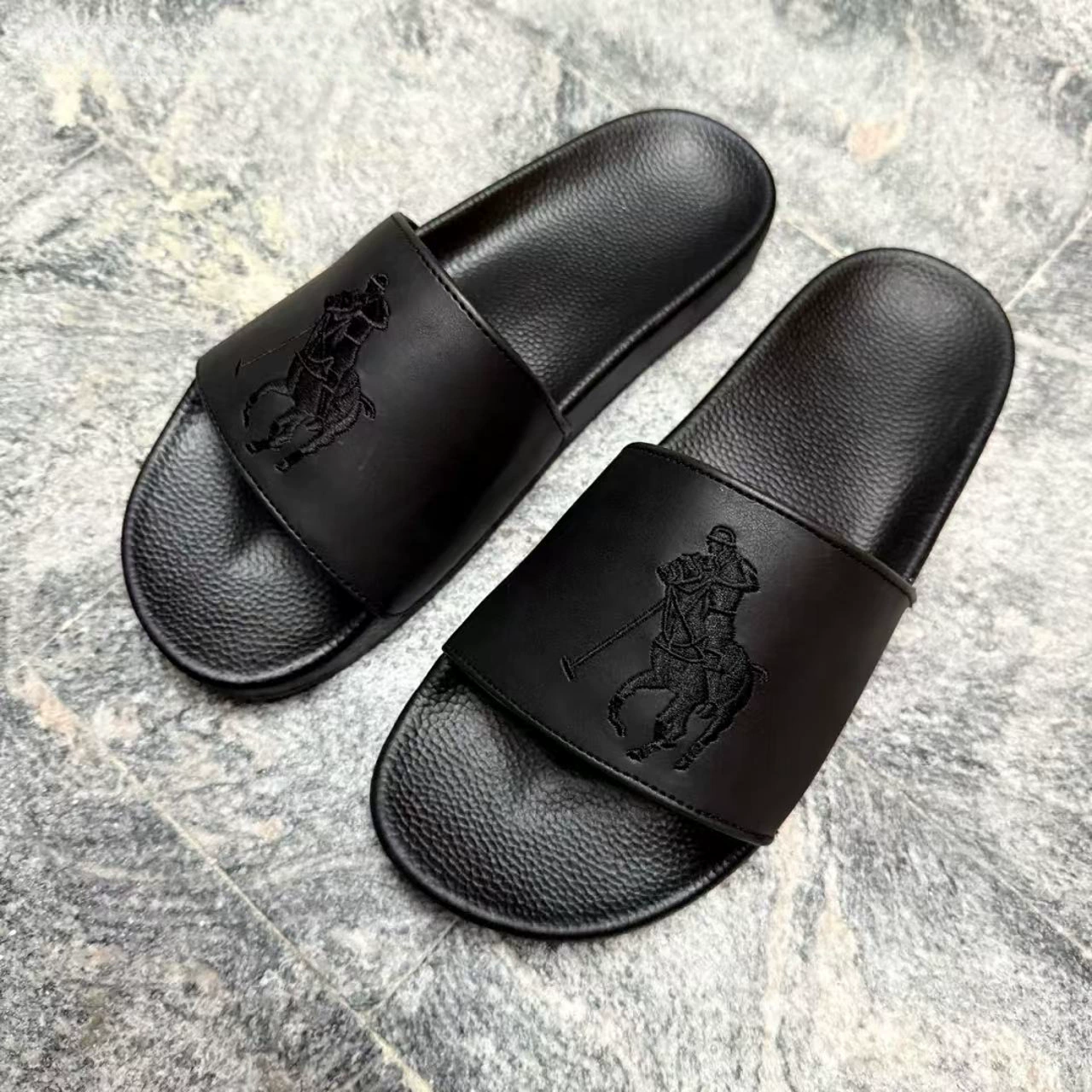 Мужские тапочки модный стиль 2025 новые мужские домашние тапочки с вышивкой для улицы и дома, антискользящие, высококачественные