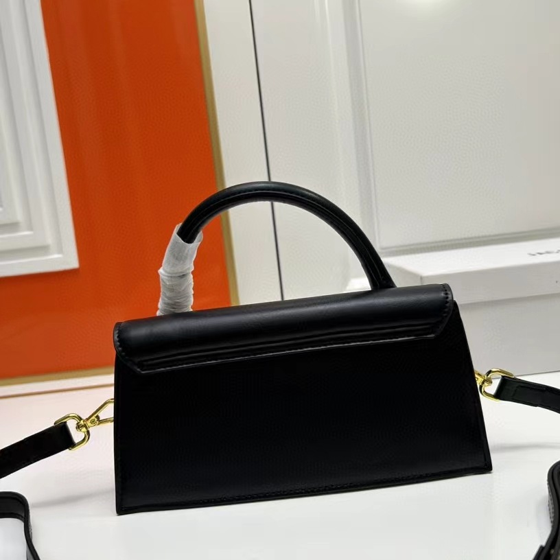 JACQUEMUS COWHIDE 디자인 INS 프랑스 브랜드 패션 플립 온 섬유 핸드백 어깨 크로스 바디 작은 광장 가방