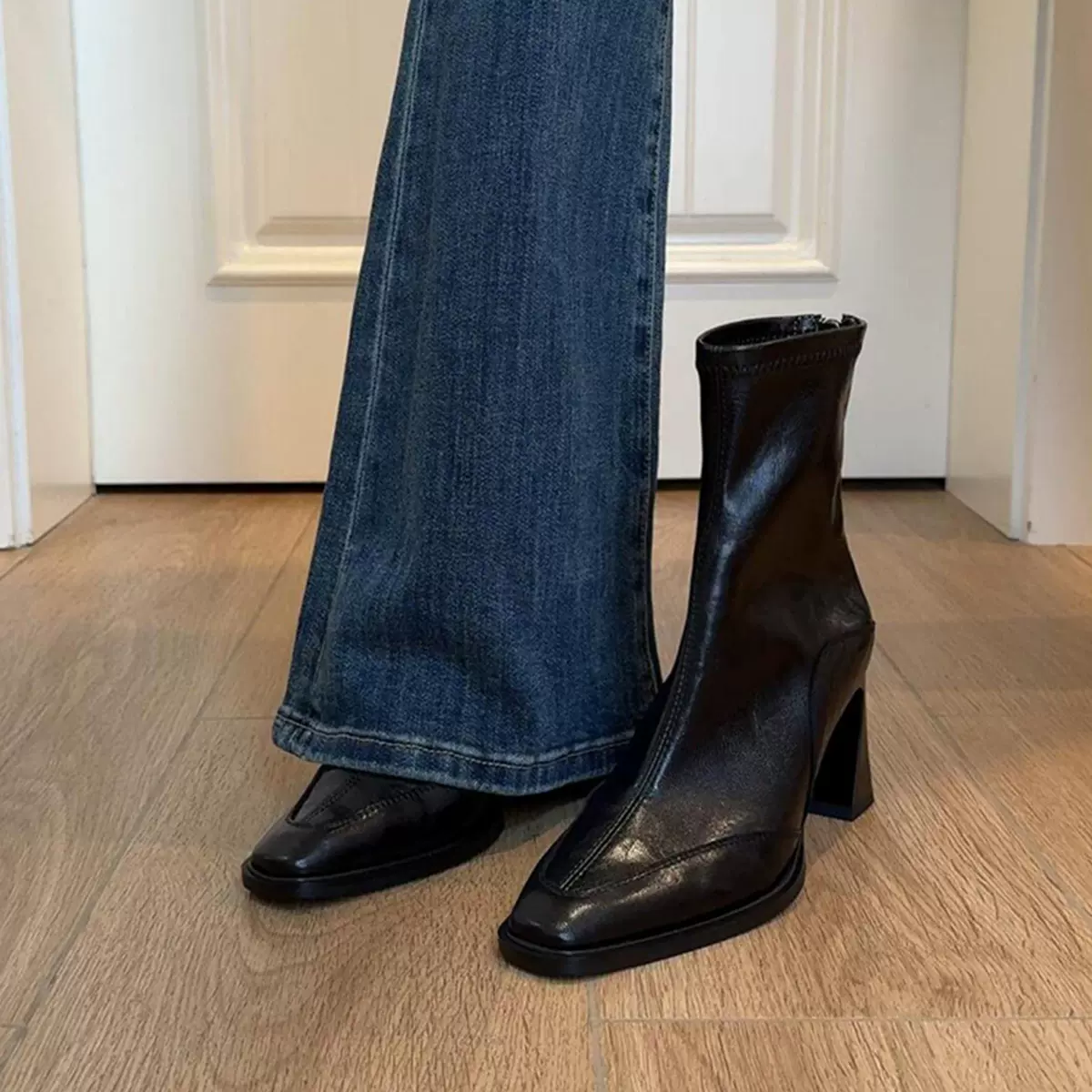 短靴女高跟2025年秋冬新款粗跟法式方头瘦瘦靴百搭复古风棕色短靴