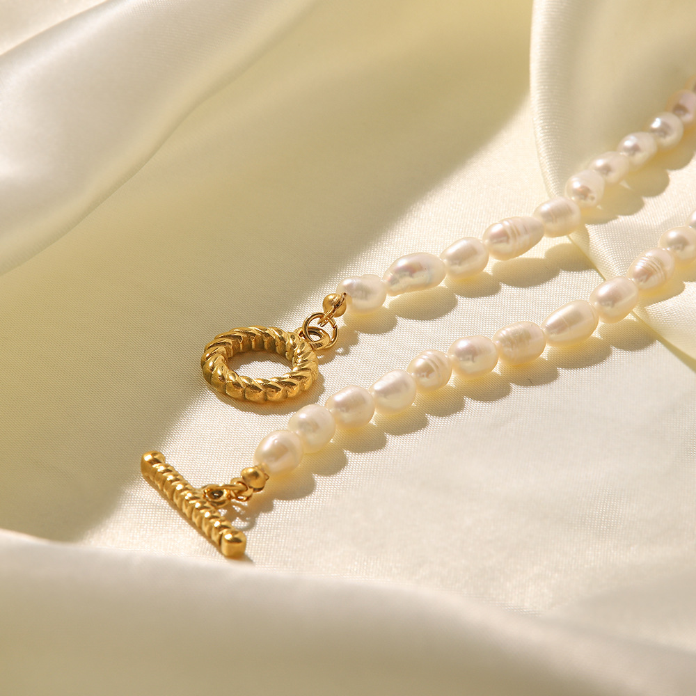 Elegant Geometric Stainless Steel Titanium Steel Beaded Pearl Necklace