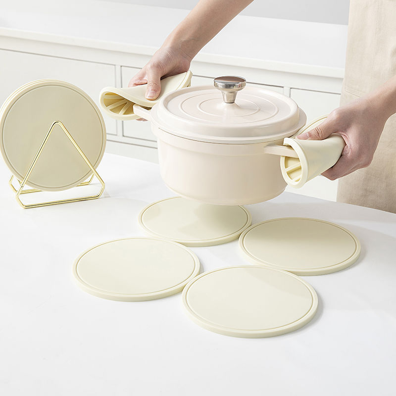 硅胶隔热垫餐垫防烫锅碗杯餐盘家用餐桌垫子耐高温