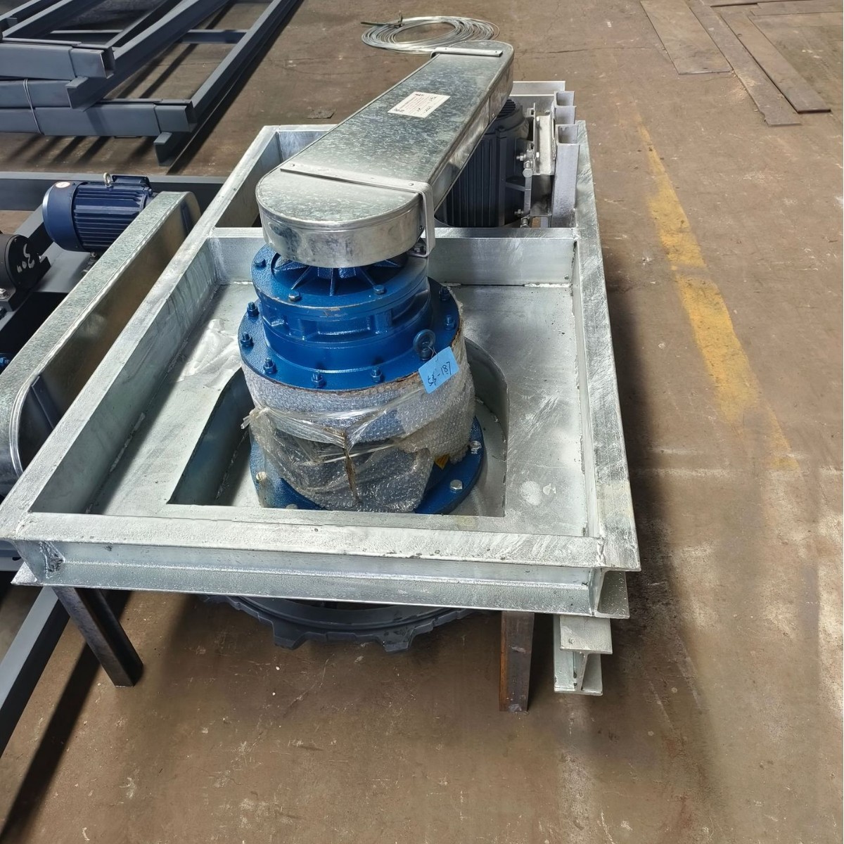 供应悬挂线驱动涨紧回转轮滚珠排