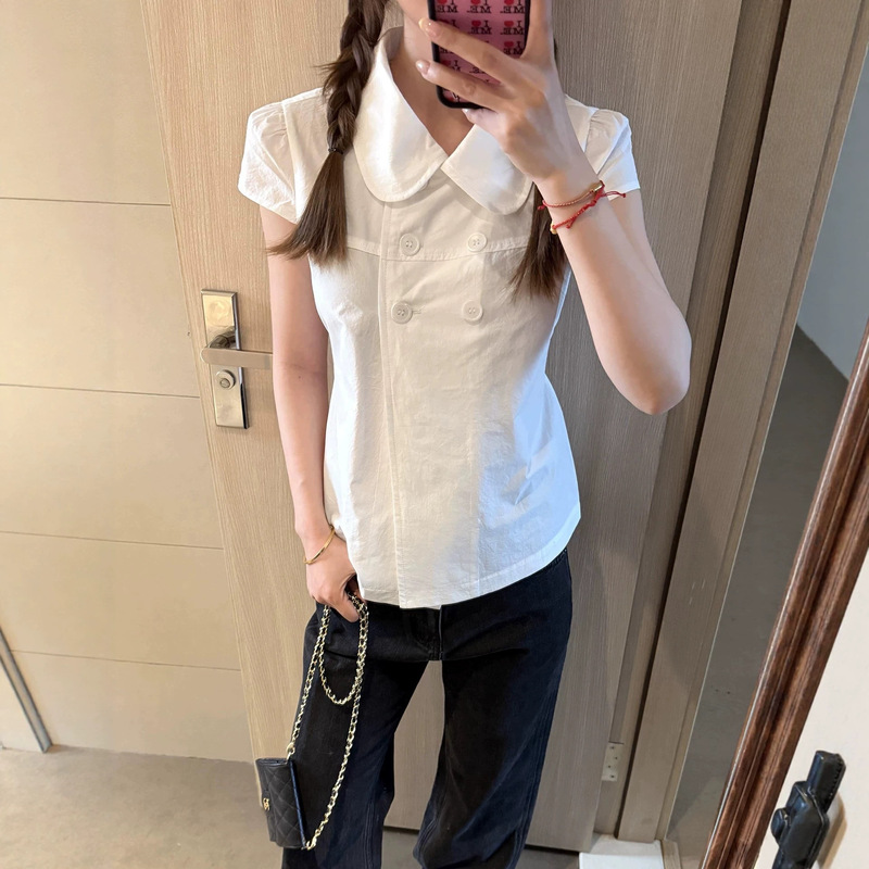 Korean-Style College-Style White Short-Sleeved Shirt for Women, Summer High-End Design, Shell Button Waist-Cinching Doll Collar Shirt Top Korean-Style College-Style White Short-Sleeved Shirt for Women, Summer High-End Design, Shell Button Waist-Cinching Doll Collar Shirt Top