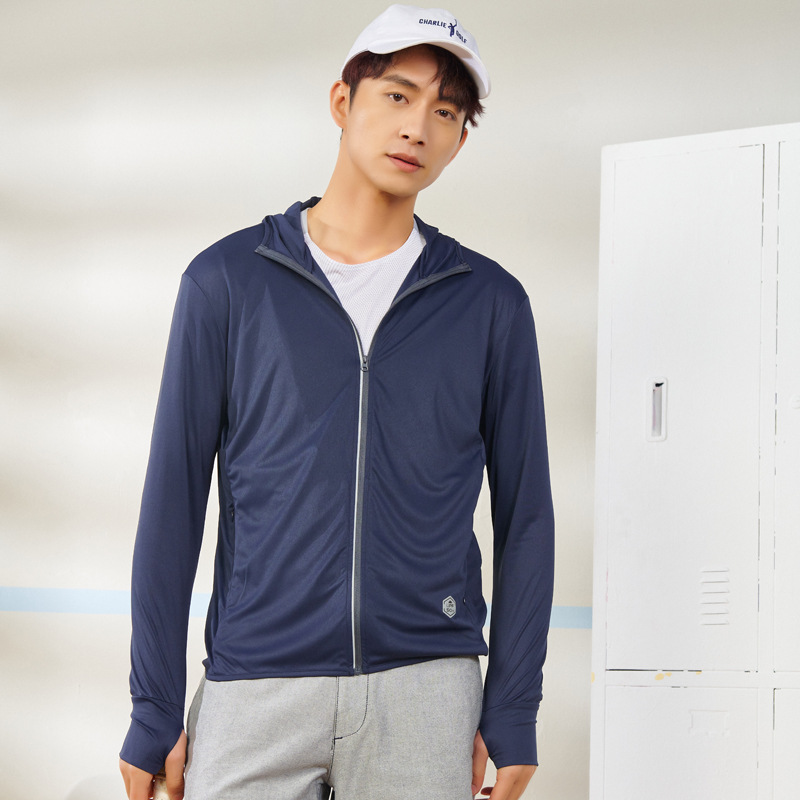 UPF50 + chaqueta de protector solar de hielo de color sólido para hombres 2025 nuevo chaqueta de verano anti-UV transpirable para hombres al aire libre