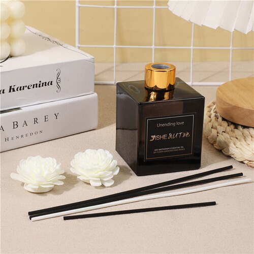 Xiao Sifang, no fire, essential oil, rattan, dried flower, incense, household light fragrance, continuous fragrance, toilet deodorization fragrance