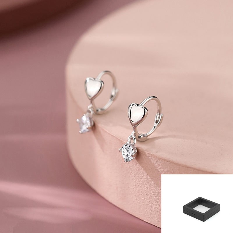 솔리테어 러브 귀걸이 + PE 필름 박스