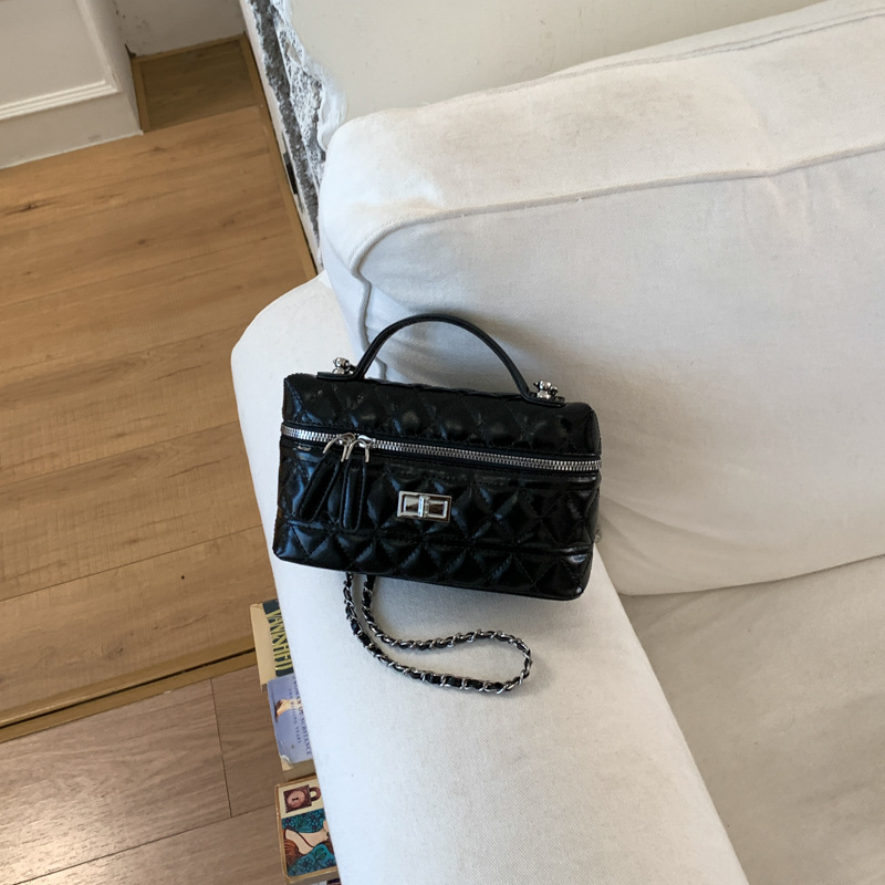 Bolso de cadena de estilo Xiaoxiang Ling para mujeres 2026 nuevo bolso cuadrado de alto nivel, bolso de hombro ligero de lujo.