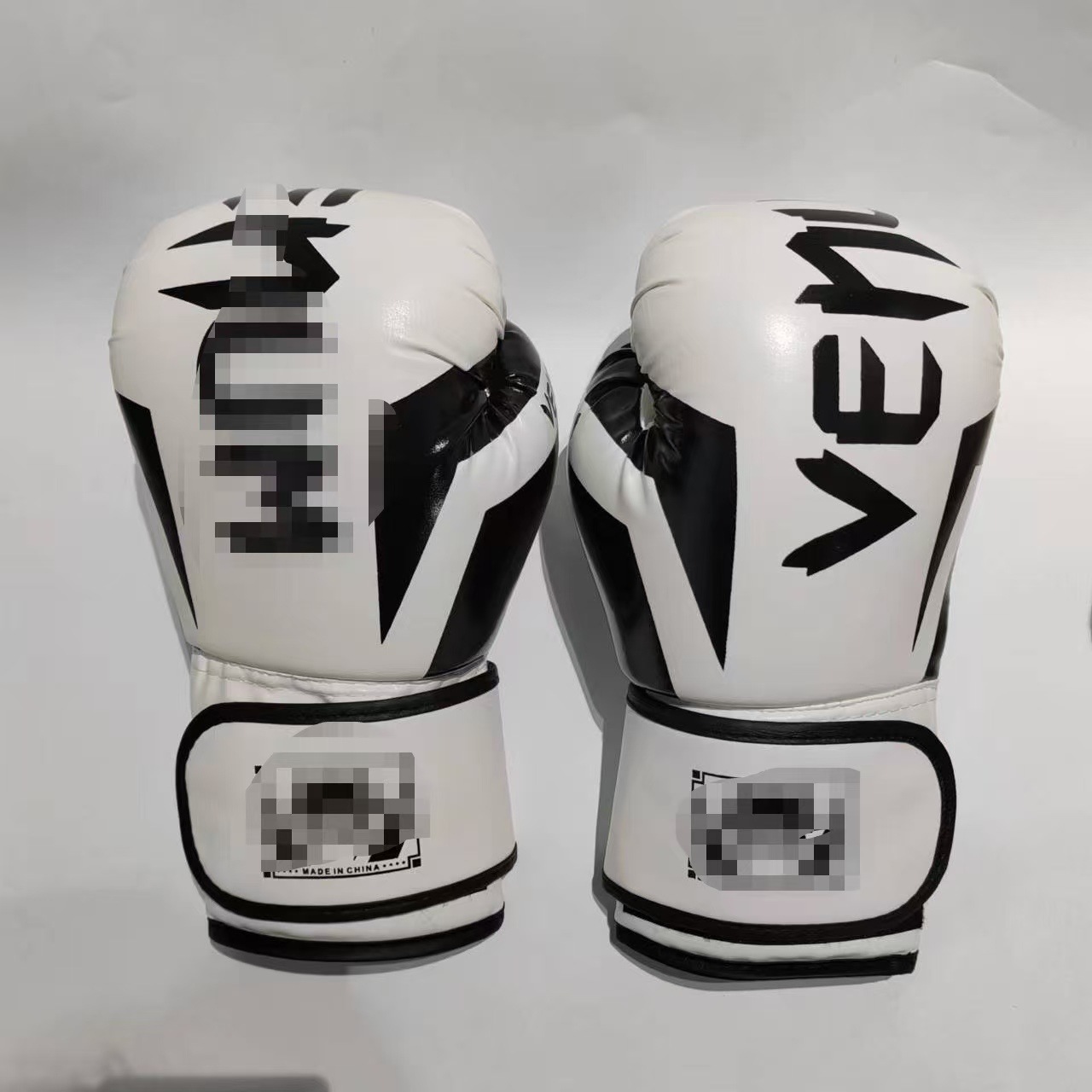 Guantes de boxeo niños adultos guantes de boxeo taekwondo gimnasio ejercicio dedo completo lucha Sanda al por mayor cualquier logotipo
