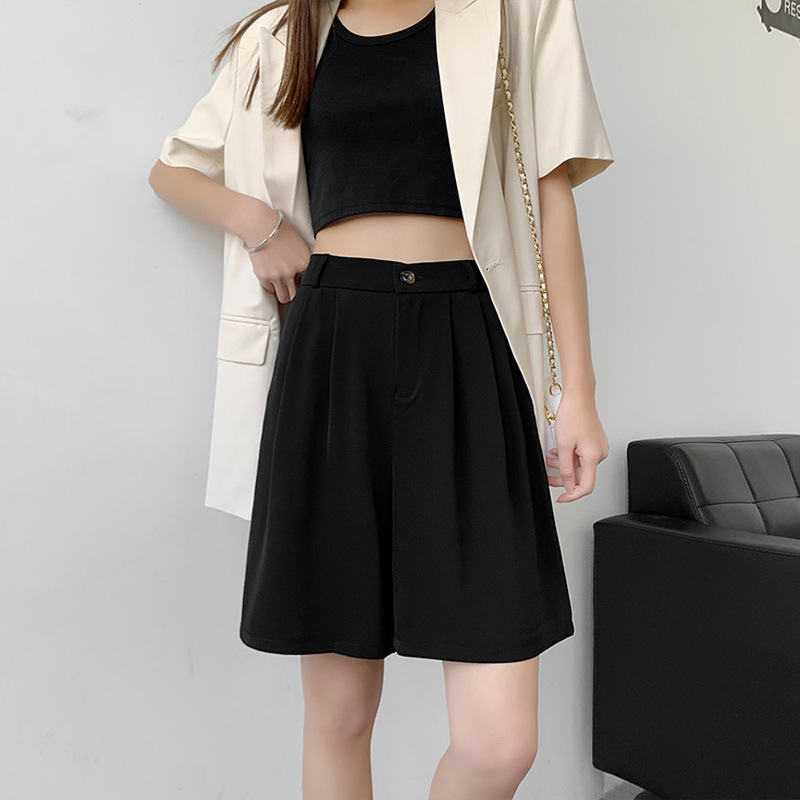 Ice Silk Suit Shorts for Women, Summer Thin Style, Plus Size, High-Waisted, Loose, Slimming A-Line Wide-Leg Shorts Ice Silk Suit Shorts for Women, Summer Thin Style, Plus Size, High-Waisted, Loose, Slimming A-Line Wide-Leg Shorts