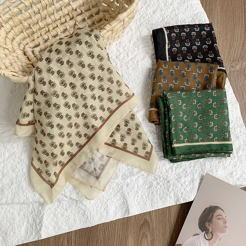 Bufanda de seda, bufanda cuadrada pequeña, sentido avanzado, verano nuevo estilo, bufanda decorativa, bolsa atada, cinta, pañuelo en la cabeza, cinta para el cabello, cinta para el cabello