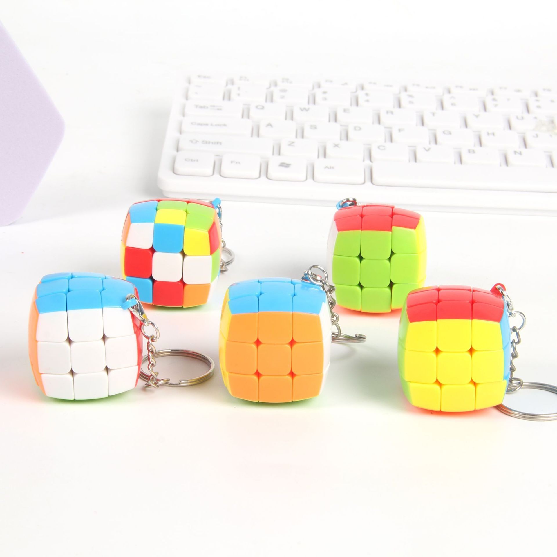 ZCUBE de tercer nivel de color mini cubo llavero de color sólido sin pegatina mini 3,0 CM colgante juguetes educativos