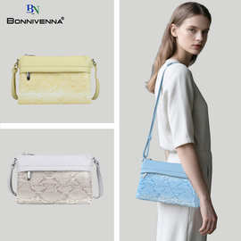 俄罗斯欧美跨境外贸爆款蛇纹多隔层大容量小方包单肩斜挎通勤女包