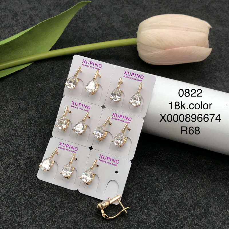 Pendientes de aro Xuping transfronterizos rusos de 18k con incrustaciones de diamantes, joyería de lujo ligero de alta gama al por mayor para mujer.